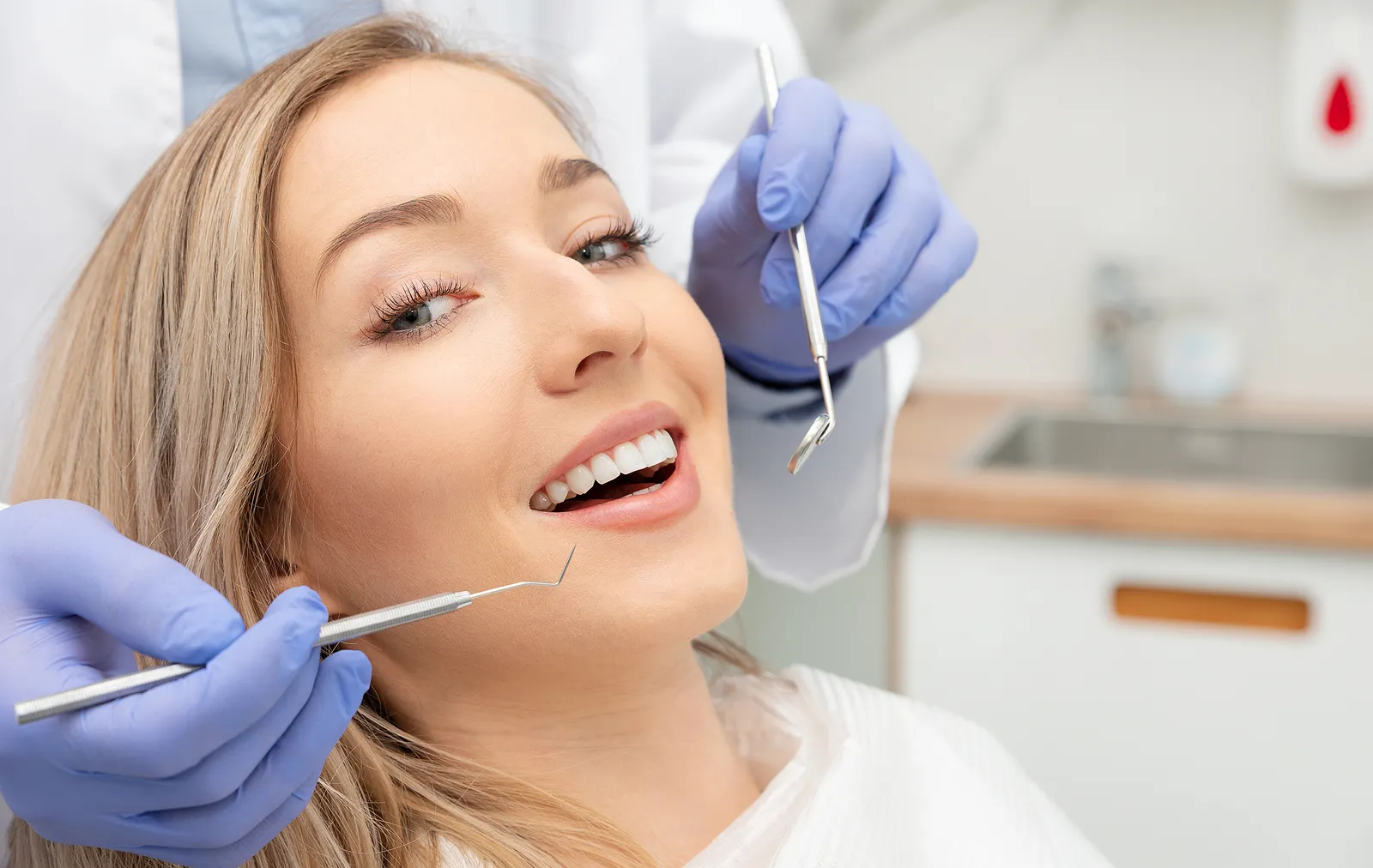 Signs of Root Canal Complications: When to Call Your Dentist